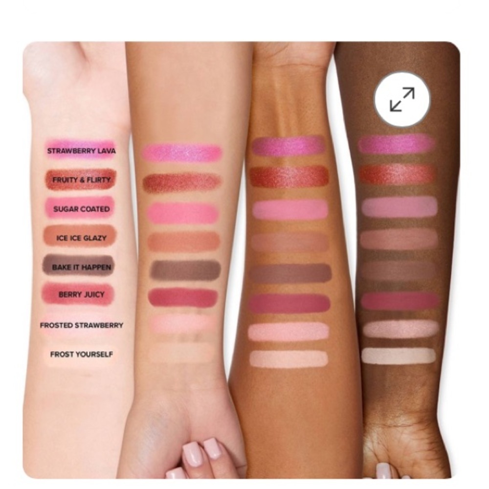 TOO FACED FROSTED STRAWBERRY POP TART MINI EYESHADOW PALETTE - Picture 2 of 5